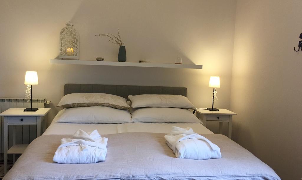 Mas De Mariette Bed and Breakfast Noves Esterno foto