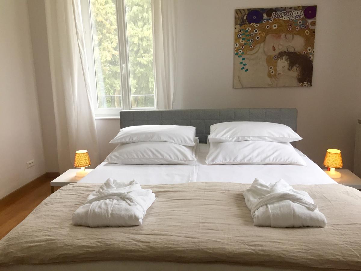 Mas De Mariette Bed and Breakfast Noves Esterno foto